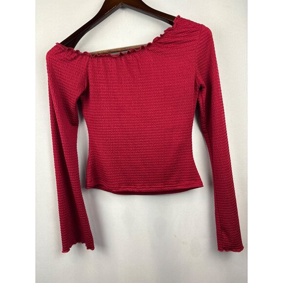 Women’s Princess Polly Medium Red Ruched Long Sleeve off the Shoulder Shirt - Picture 5 of 7